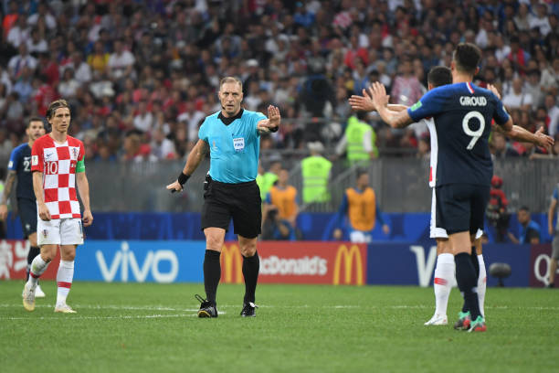 供了足够的 供了足够的