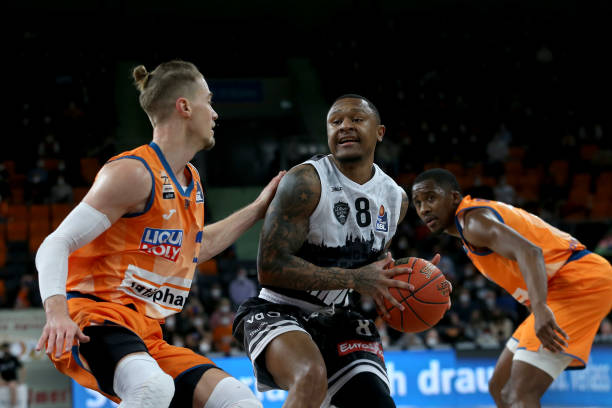 仅为观众呈 仅为观众呈